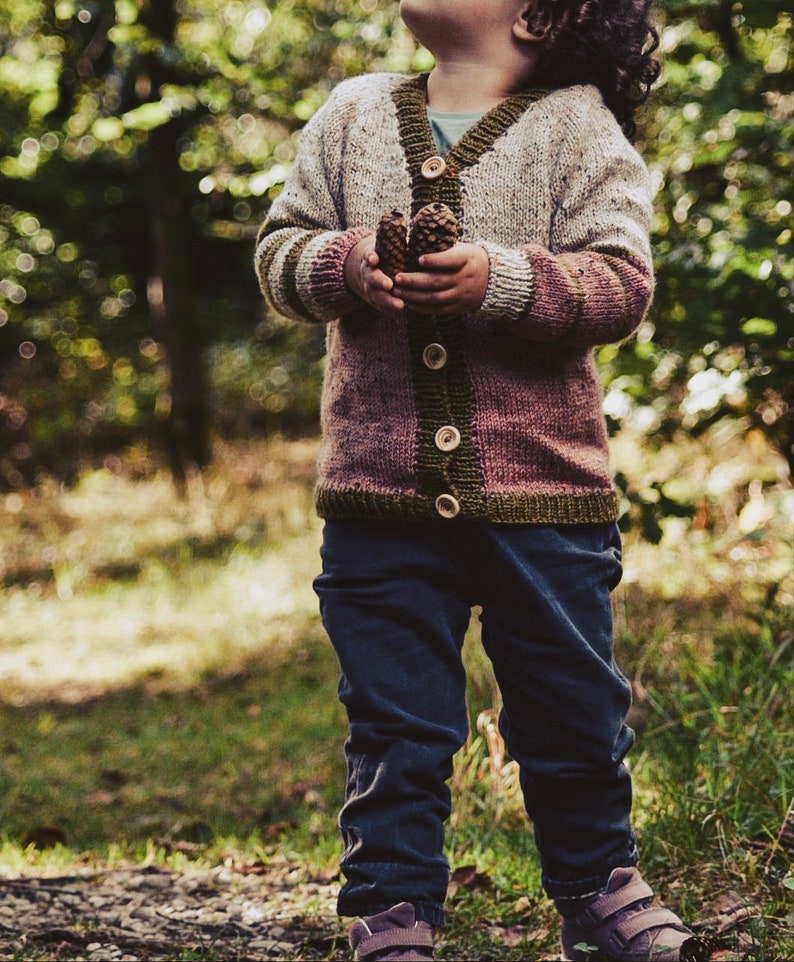 Kids Vneck Cardigan Knitting Pattern