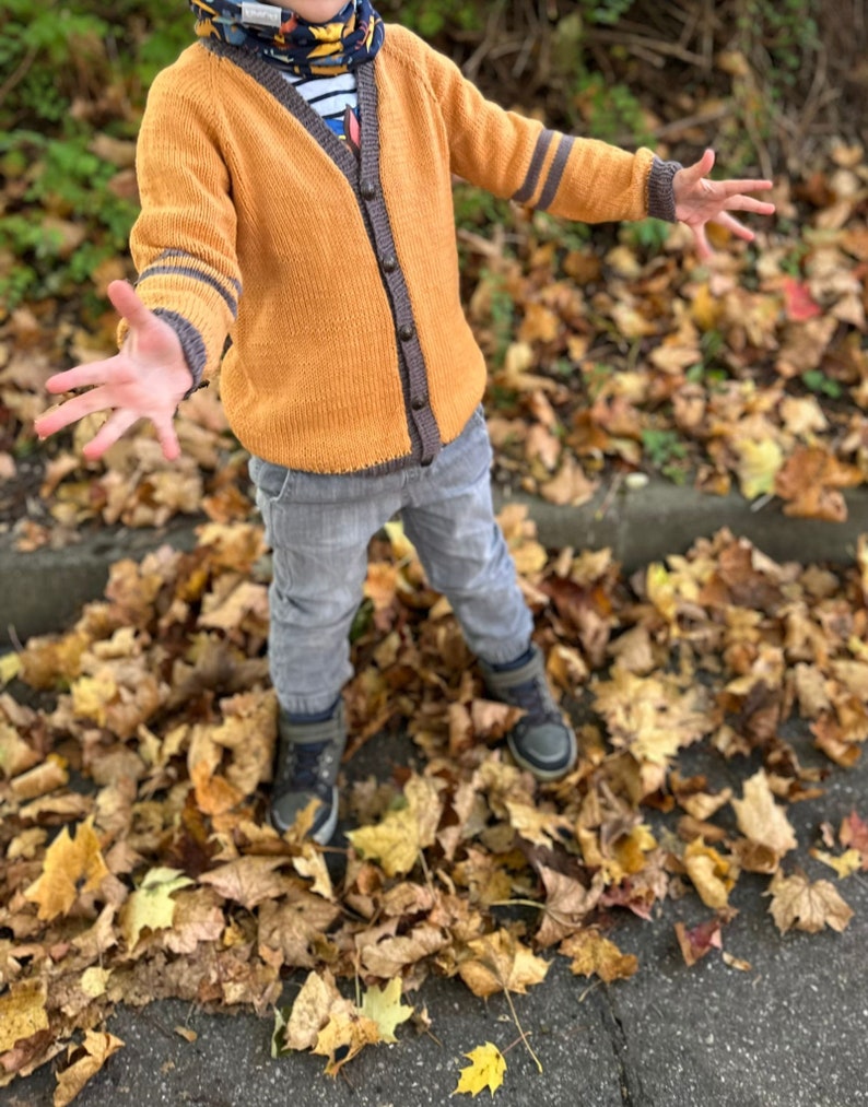 Kids Vneck Cardigan Knitting Pattern