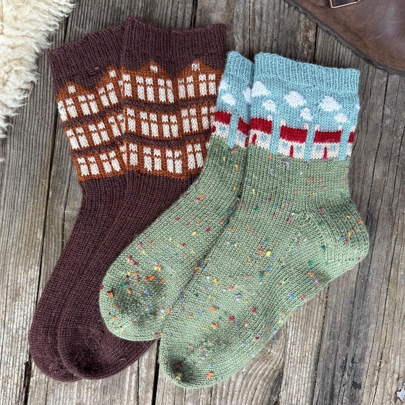 House Socks Set Knitting Pattern