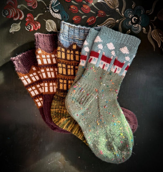 House Socks Set Knitting Pattern