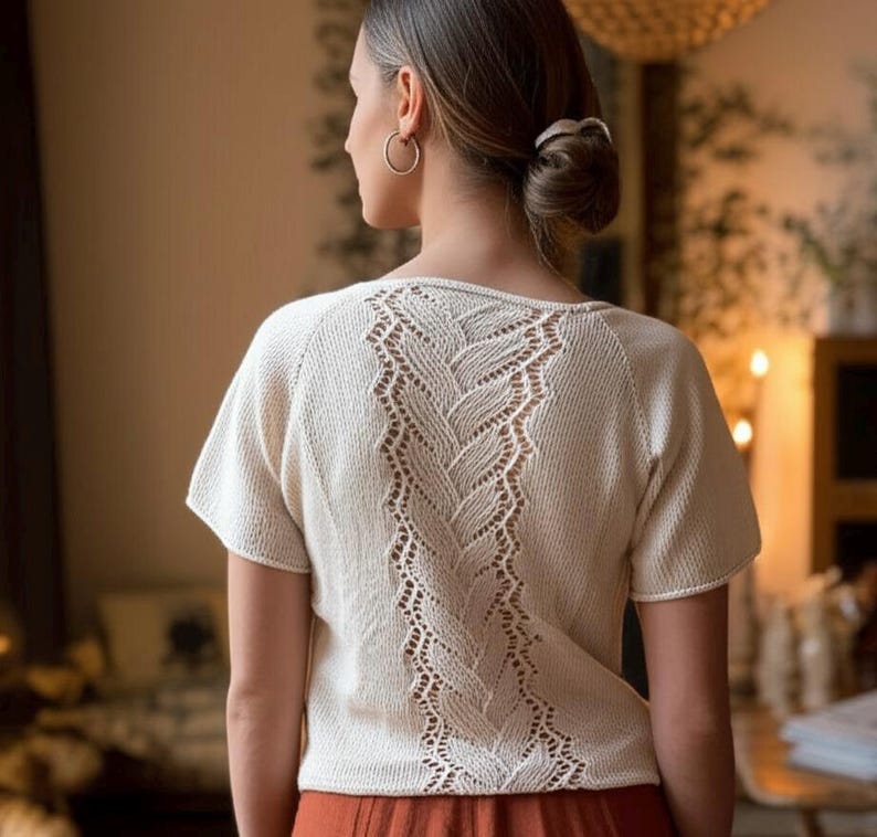 Lace Back V-Neck Knitting Pattern