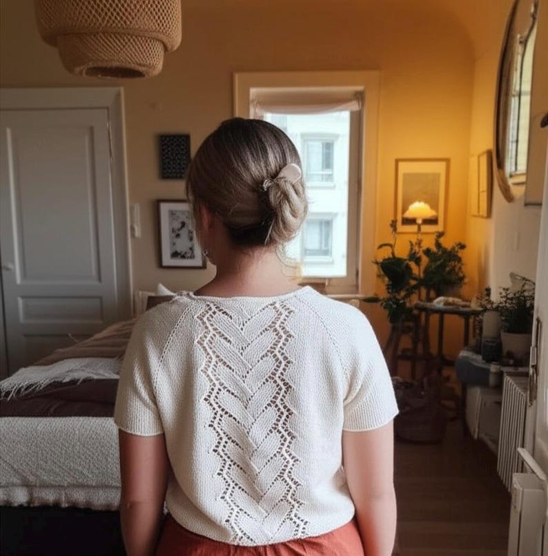 Lace Back V-Neck Knitting Pattern