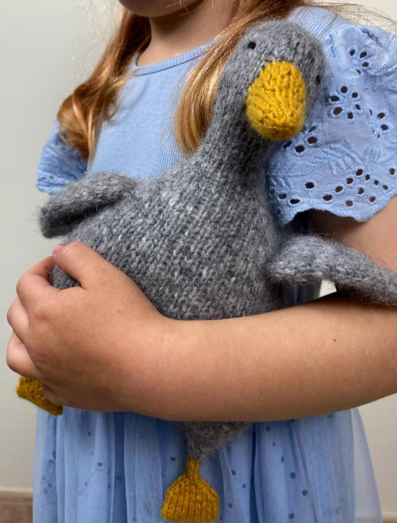 Dressed Goose Knitting Pattern