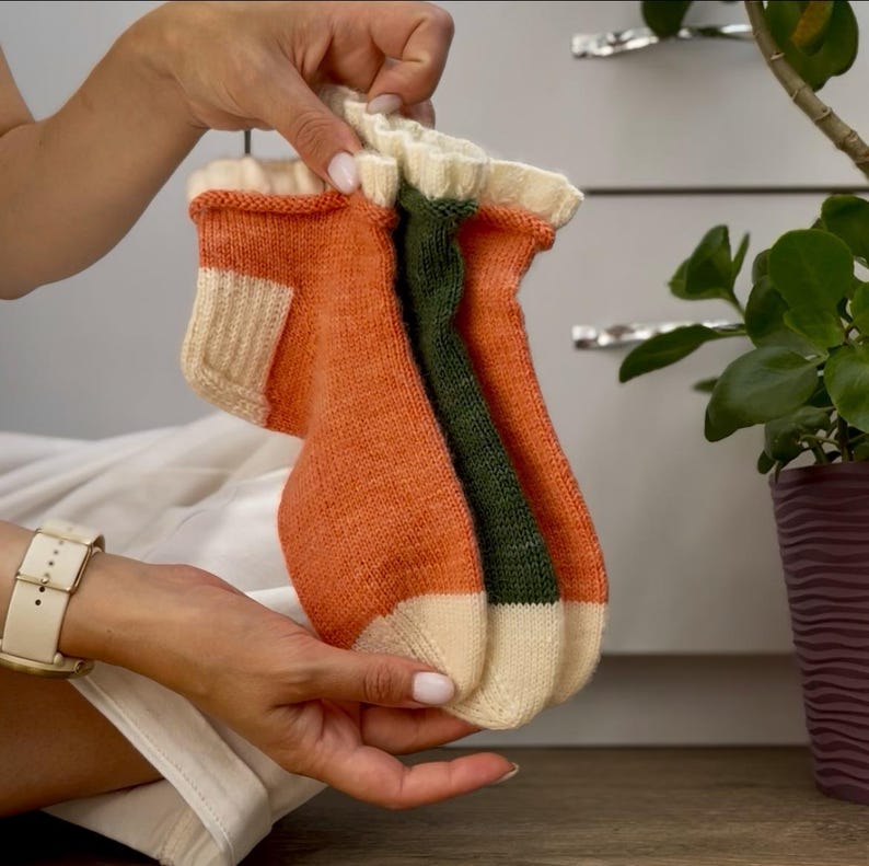 Beginner Socks Knitting Pattern