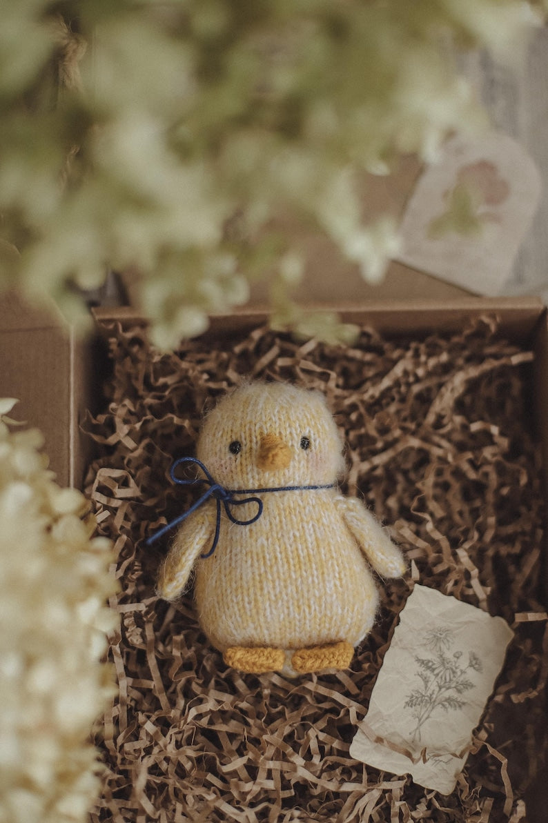 Duckling Knitting Pattern