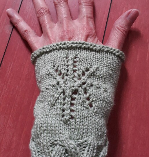 Beanie  Armwarmers Knitting Pattern