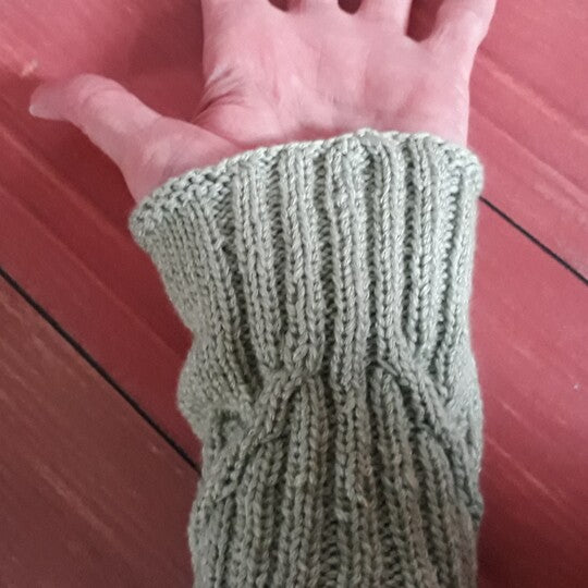 Beanie  Armwarmers Knitting Pattern