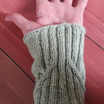 Beanie  Armwarmers Knitting Pattern