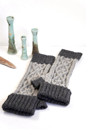 Fingerless gloves Knitting Pattern