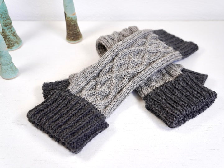 Fingerless gloves Knitting Pattern
