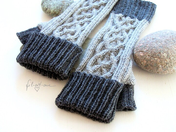 Fingerless gloves Knitting Pattern