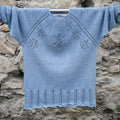 Raglan Top Snowflakes Knitting Pattern