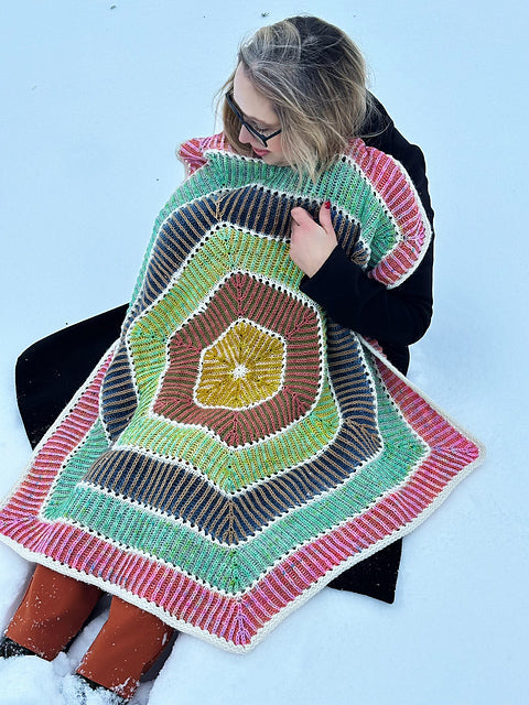 Striped Loop Blanket Knitting Pattern