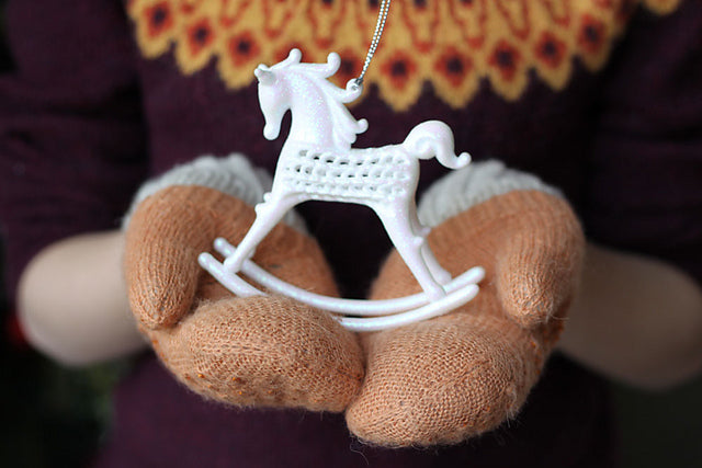 Beaded Lace Mittens Knitting Pattern