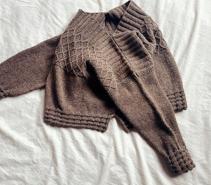 Ribbed Hem Sweater Knitting Pattern