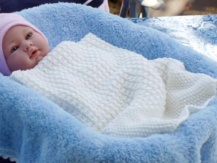 Easy Baby Blanket Knitting Pattern