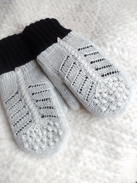 Beaded Lace Mittens Knitting Pattern
